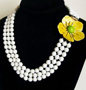 （画像用） Original By Robert　 お花ネックレス