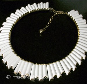 （画像用） Trifari　トリファリ 　アートデコ ネックレス