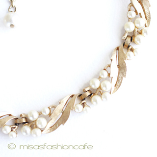 （画像用） Trifari　 トリファリ パールの花ネックレス