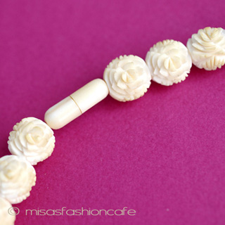 （画像用） 本象牙　アイボリー 　 ローズ花ネックレス