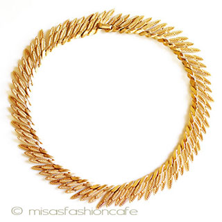 （画像用） Ｔｒｉｆａｒｉ　金の羽 トリファリ　ネックレス