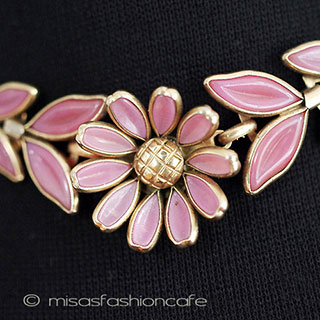 （画像用） Ｔｒｉｆａｒｉ　 トリファリ ガラスの花　ネックレス