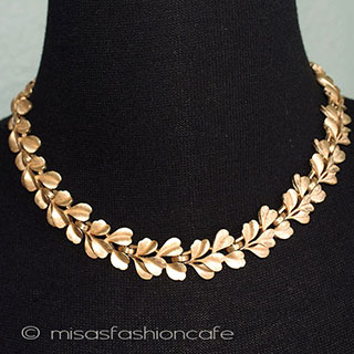 （画像用） Ｔｒｉｆａｒｉ　 トリファリ リーフ　ネックレス