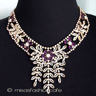 （画像用） パーティー花ネックレス