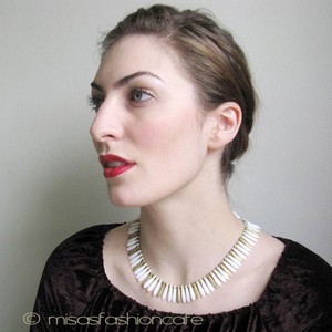 （画像用） Trifari　 トリファリ ミルクガラスｘゴールド