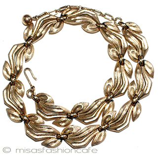 （画像用） Trifari　 トリファリ リボン　ネックレス