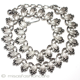 （画像用） Ｔｒｉｆａｒｉ　 トリファリ スズラン　ネックレス