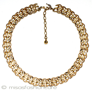 （画像用） Trifari　 トリファリ 透かしリボン　ネックレス