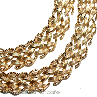 （画像用） Trifari　 トリファリ 透かしリボン　ネックレス