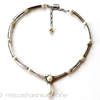 （画像用） ヴィンテージネックレス トリファリ　パール