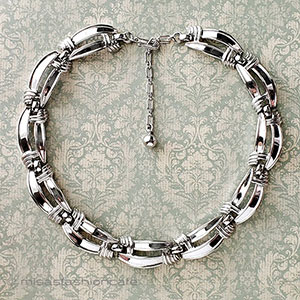 （画像用） Trifari　 トリファリ 編み込みネックレス