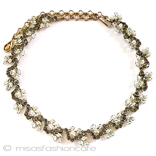 （画像用） Coro白葉ネックレス