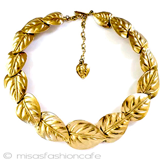 （画像用） Trifari　 トリファリ 金の葉　ネックレス