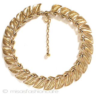 （画像用） Ｔｒｉｆａｒｉ　 トリファリ 金リーフ　ネックレス