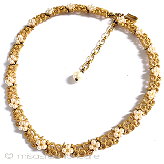 （画像用） Trifari　 トリファリ パール小花　ネックレス