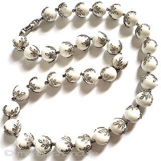 （画像用） Ｔｒｉｆａｒｉ　 トリファリ 銀葉ロング　ネックレス