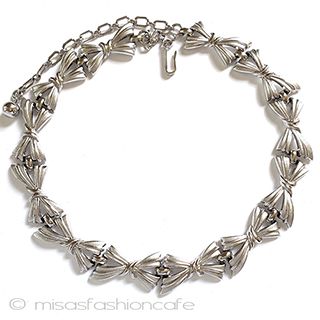 （画像用） Trifari　 トリファリ 銀リボン　ネックレス