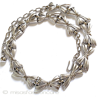 （画像用） Trifari　 トリファリ 銀リボン　ネックレス