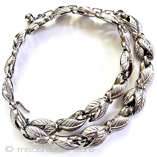 （画像用） Trifari　 トリファリ バジルの葉ネックレス