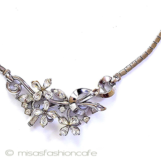 （画像用） Trifari　 トリファリ 1951年お花ネックレス