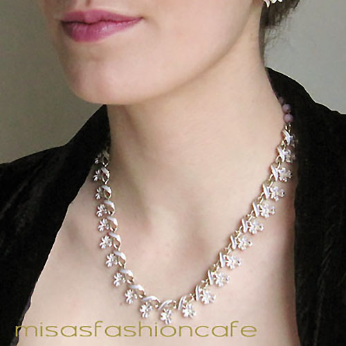 （画像用） ヴィンテージアクセサリー Coro　パステル小花