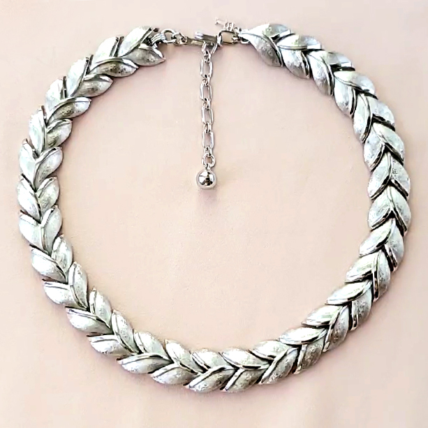 （画像用） ヴィンテージネックレス Trifari　トリファリ