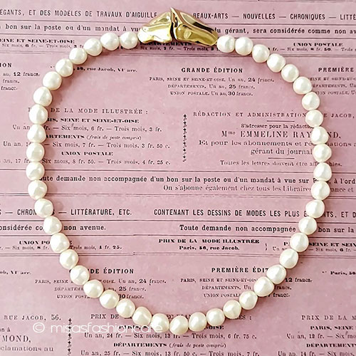 （画像用） Trifari　 トリファリ バロックパール装飾