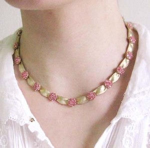 （画像用） Trifarトリファリ 　ピンクフラワー・ネックレス