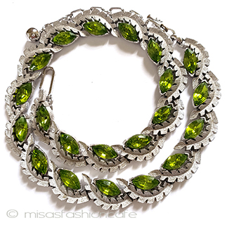 （画像用） Ｔｒｉｆａｒｉ　 トリファリ ペリドット銀葉ネックレス