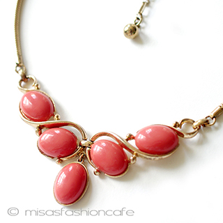 （画像用） Trifari　 トリファリ コーラル　ネックレス