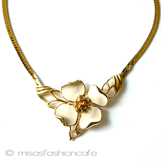 （画像用） Ｔｒｉｆａｒｉ　 トリファリ ハナミズキ　ネックレス