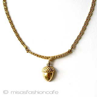 （画像用） Trifari　 トリファリ どんぐり　ネックレス