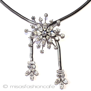 （画像用） Krementz　花ネックレス 14Kgf　ホワイトゴールド