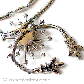 （画像用） Krementz　花ネックレス 14Kgf　ホワイトゴールド