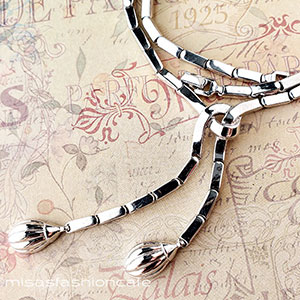 （画像用） Trifari　 トリファリ リボン　ネックレス