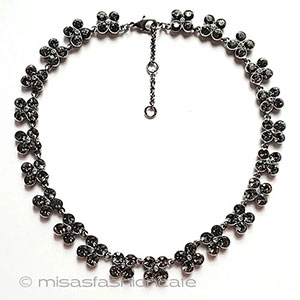 （画像用） ヴィンテージアクセサリー クリスタル花ネックレス