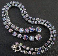 （画像用） アイリス グラス　ネックレス