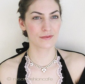 （画像用） ミルクガラス　ネックレス