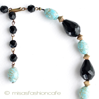 （画像用） Ｔｒｉｆａｒｉ　 トリファリ アートガラス　ネックレス