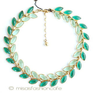 （画像用） Ｔｒｉｆａｒｉ　 トリファリ ガラスの葉　ネックレス