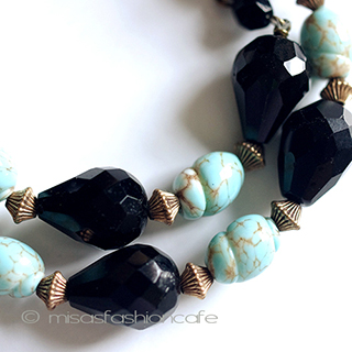 （画像用） Trifari　 トリファリ ガラス　ネックレス