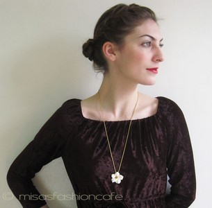 （画像用） Trifari　 トリファリ アネモネの花ネックレス