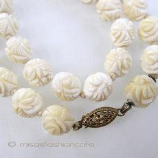 （画像用） 象牙アイボリー花ネックレス