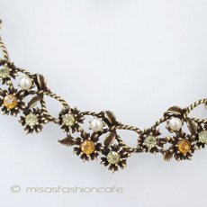 （画像用） Coro お花ネックレス