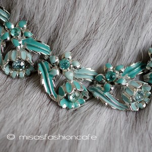 （画像用） Coro　お花ネックレス ターコイズグリーン