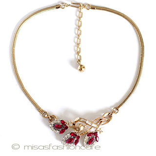 （画像用） Ｔｒｉｆａｒｉ　 トリファリ お花ブーケ ネックレス