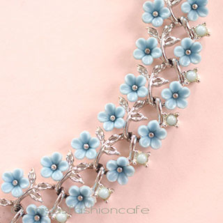 （画像用） ＣＯＲＯ　小花ネックレス