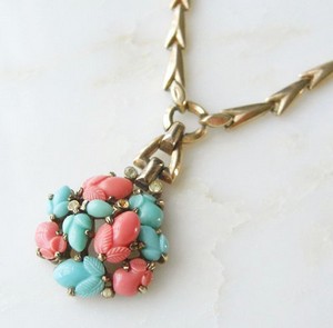 （画像用） クラウンTrifari ネックレス