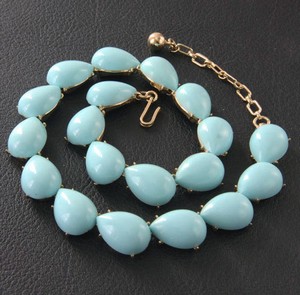 （画像用） Ｔｒｉｆａｒｉ　 トリファリ ブルーティア―ネックレス