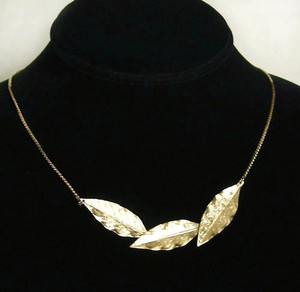 (image for) Antique & Vintage